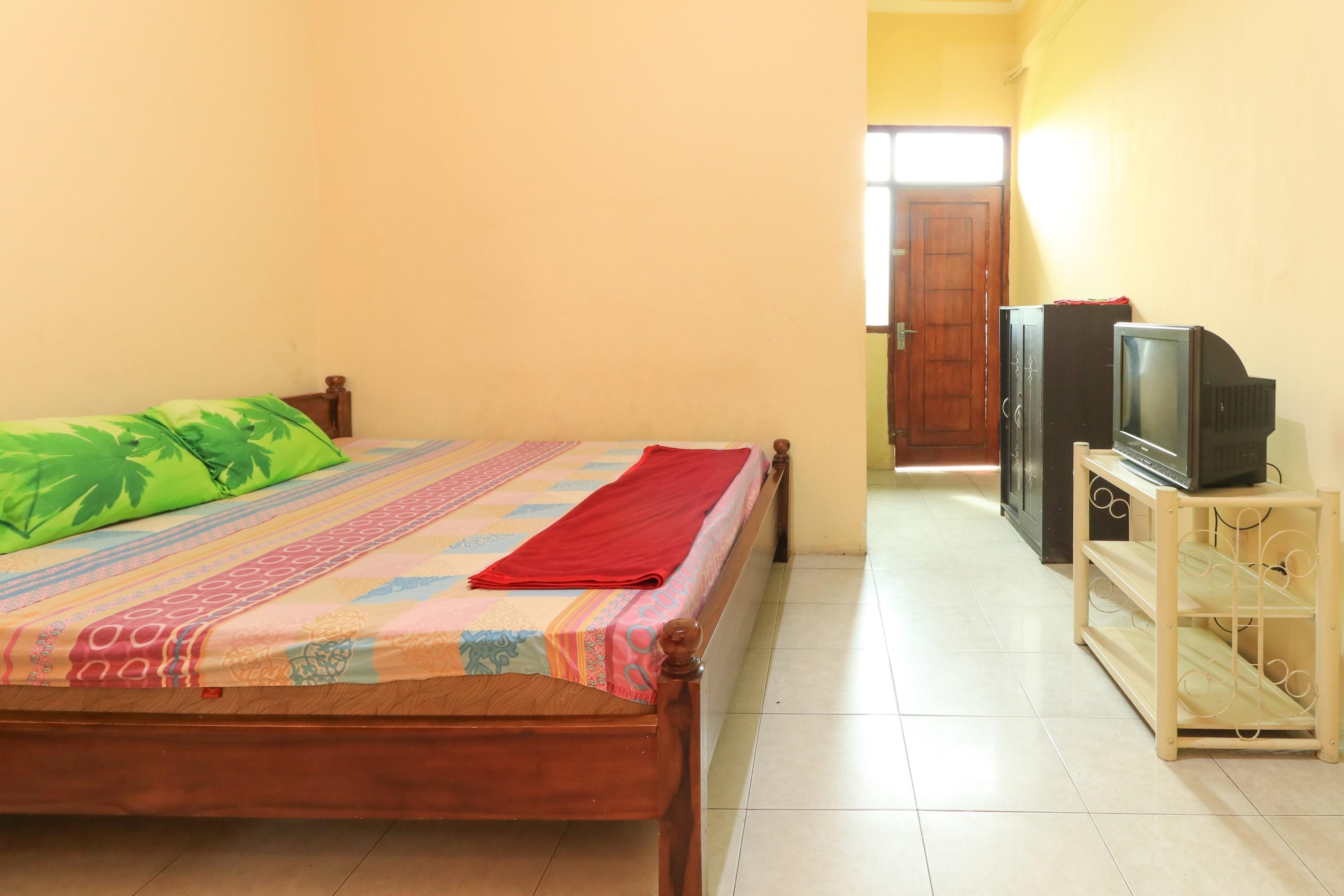 Penginapan Pondok Rizqi Syariah Brebek Extérieur photo