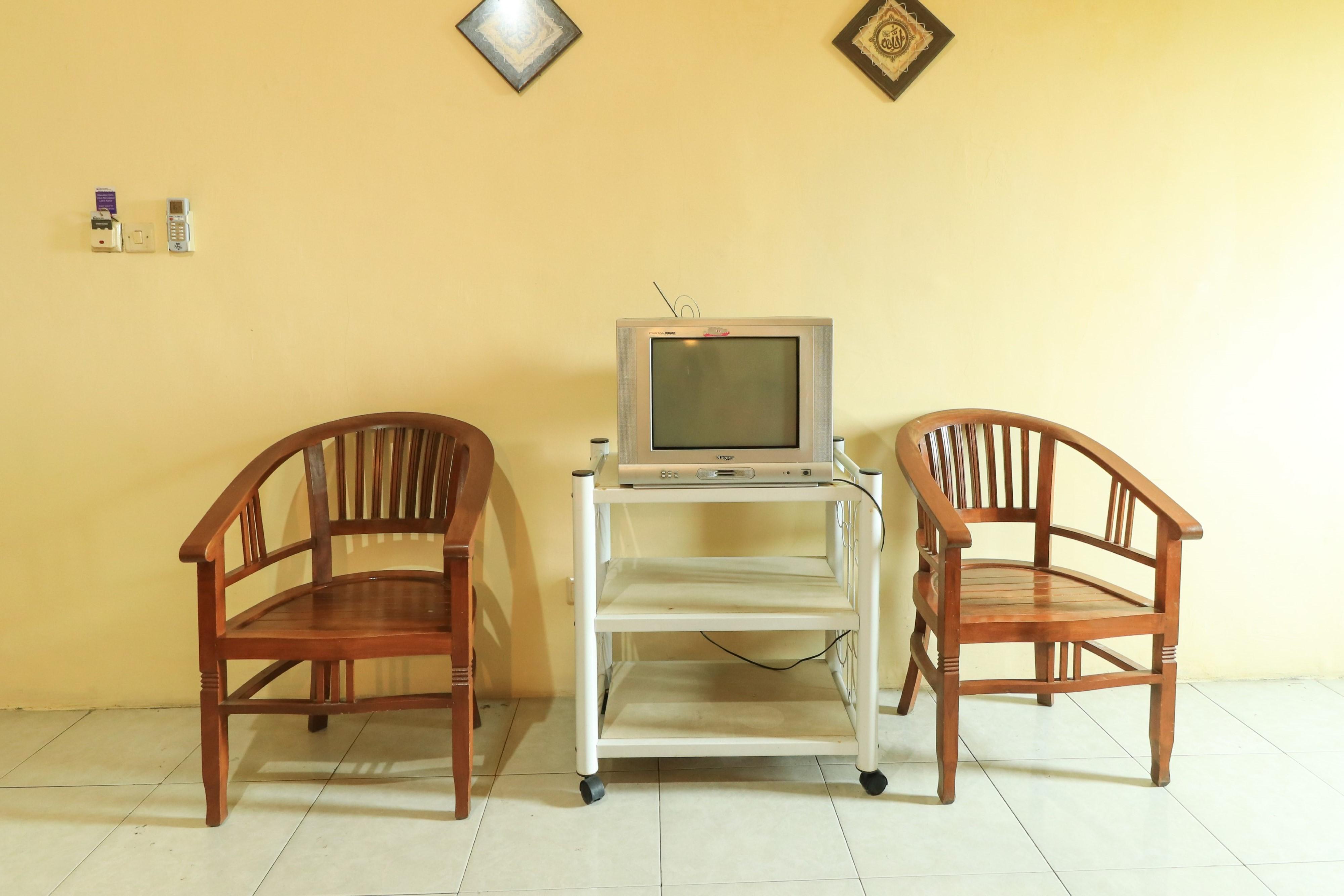 Penginapan Pondok Rizqi Syariah Brebek Extérieur photo