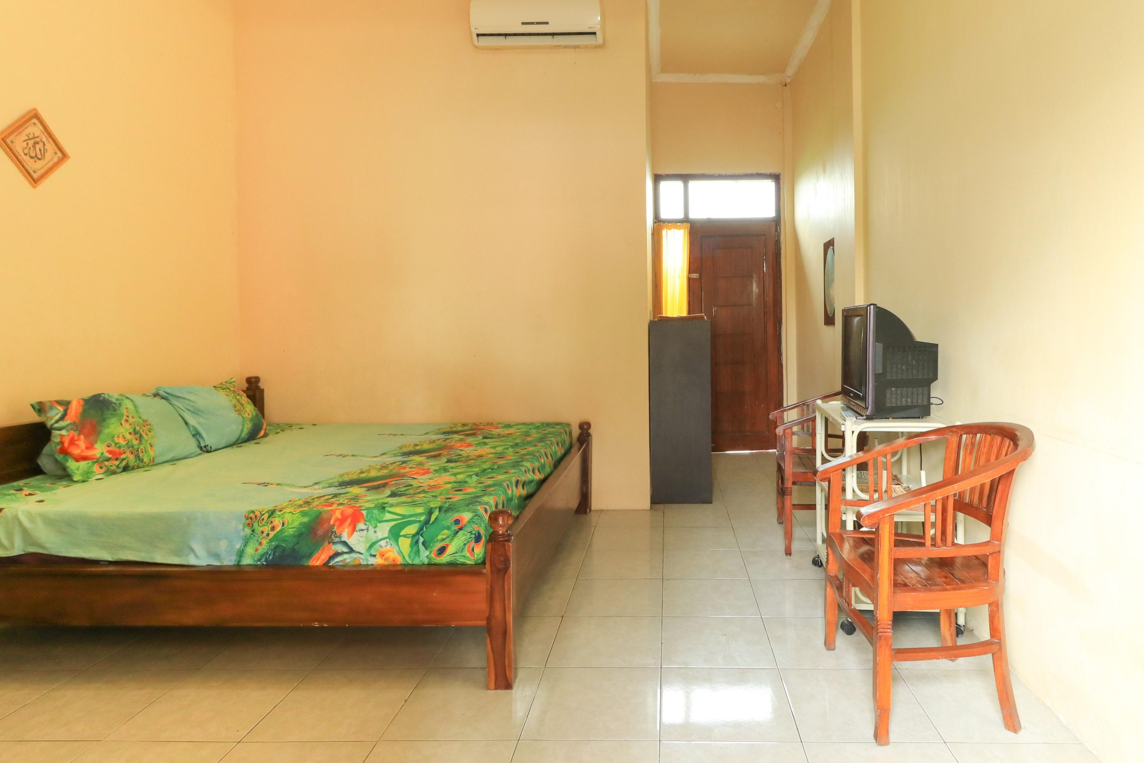 Penginapan Pondok Rizqi Syariah Brebek Extérieur photo
